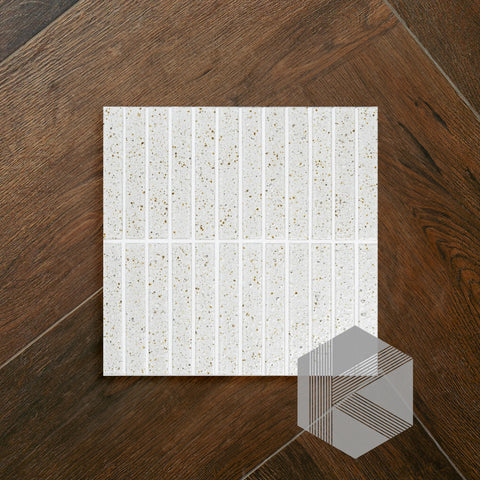 Kazoku Hatsuborder White Glazed